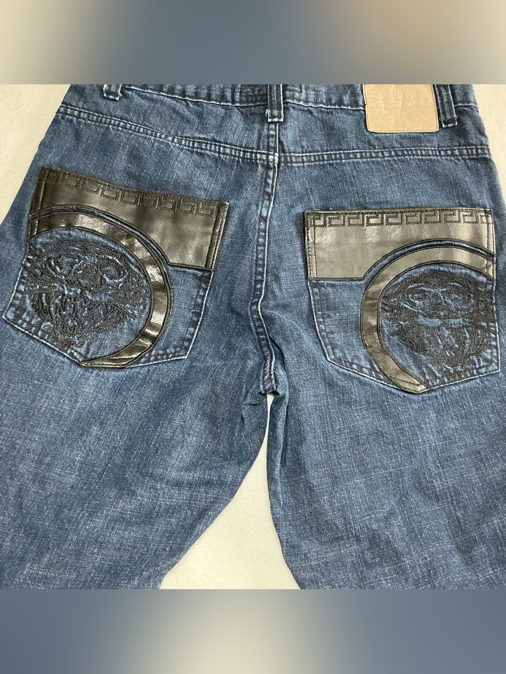 Red Ape Black Leather trimmed 5 pocket jeans 32x32